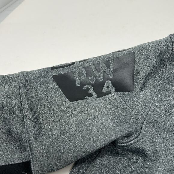 Reebok Boys Gray & Black Full Zip Hoodie with 2 Pockets Size 6 - Picture 8 of 9